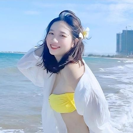 La Maison Danang Beach Hotel Экстерьер фото